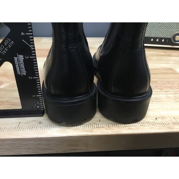 Nine West Women's 5M Black Leather Pull On Mid-Calf Round Toe Chelsea Boots - Picture 3 of 5